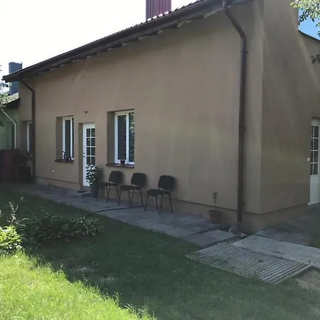 Studio Near The Beach Apartment *