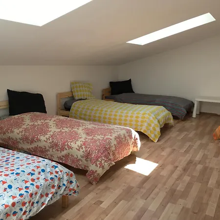 Studio Near The Beach Apartment *